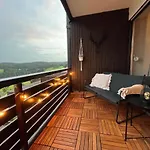 Blackforest Loft - Panoramablick Schwarzwald Apartamento *